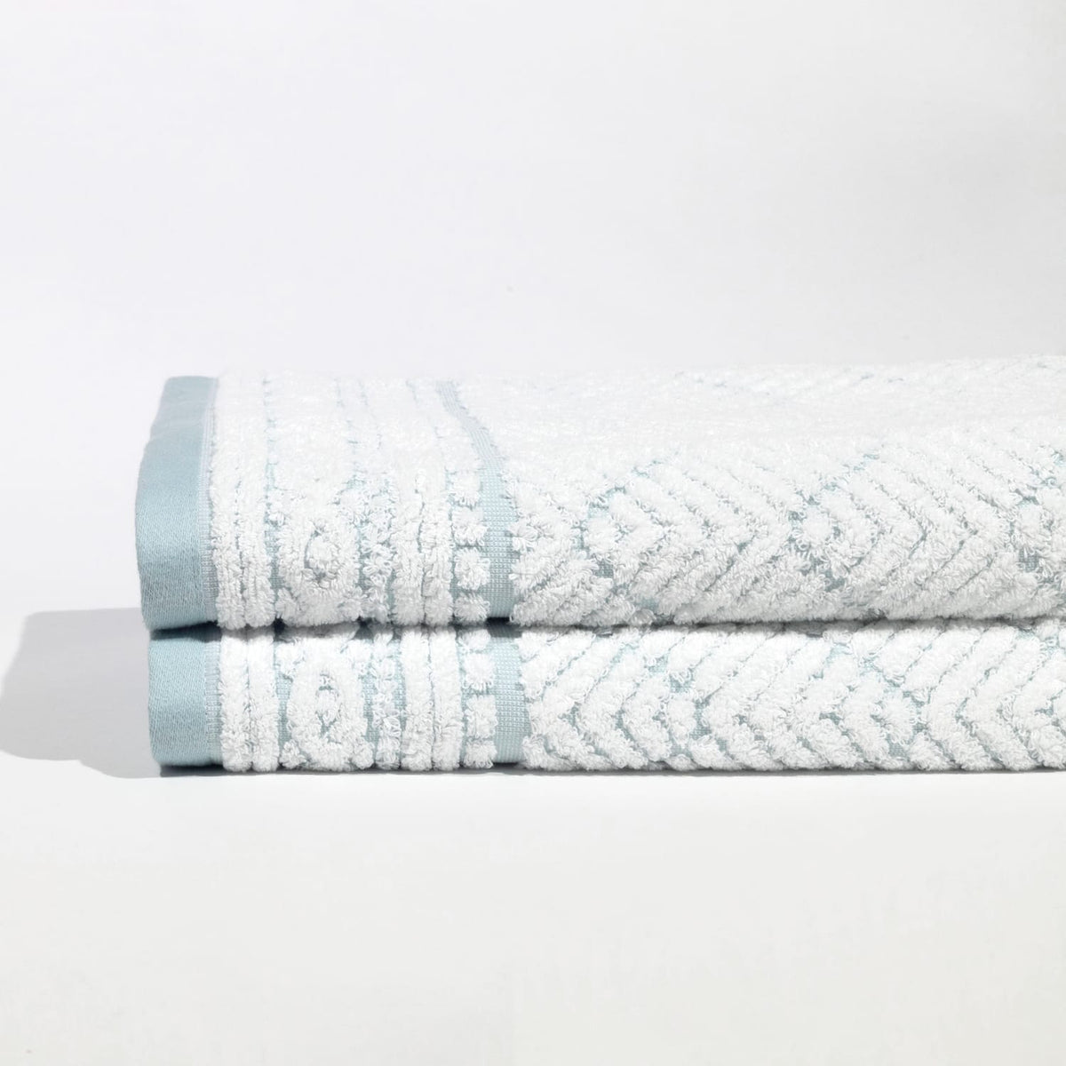Prague™ 100% Organic Bath Towel (Pair)