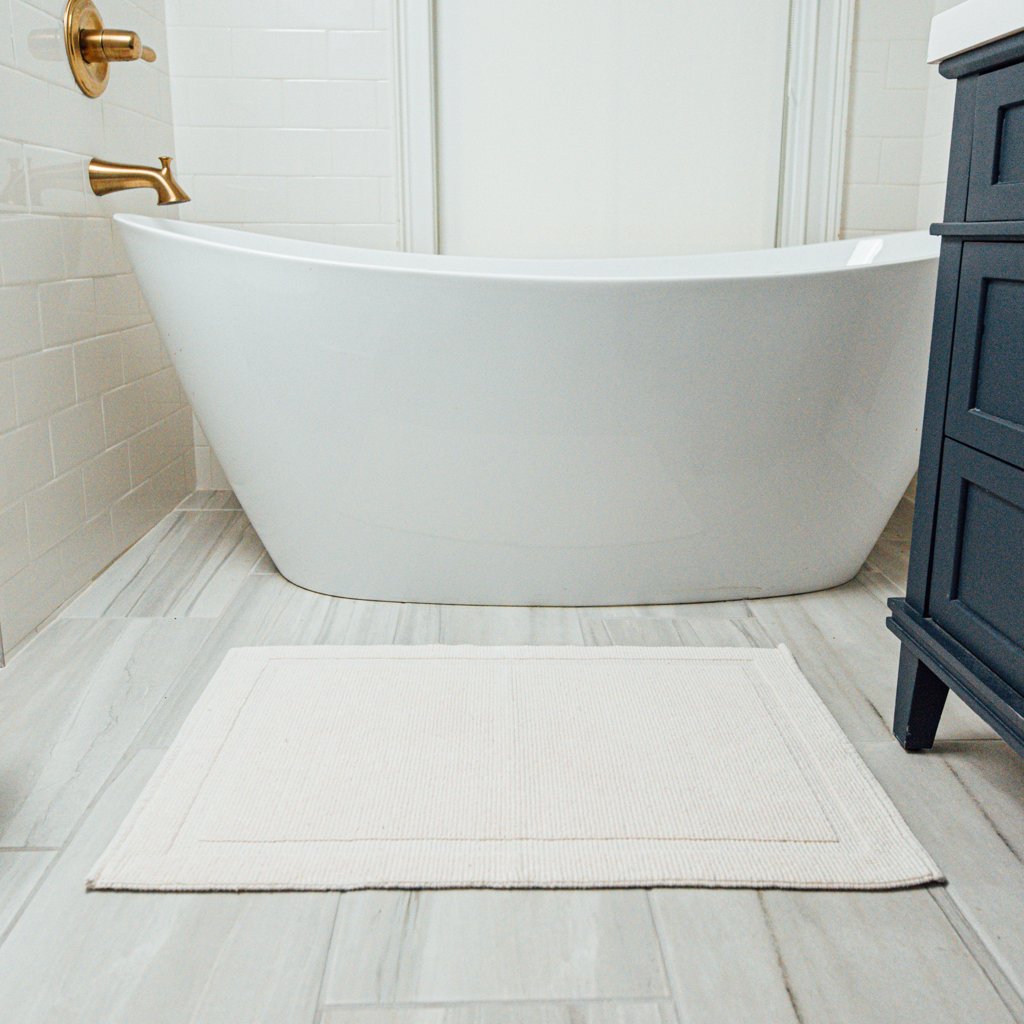 Charleston Organic Cotton Bath Rug Collection