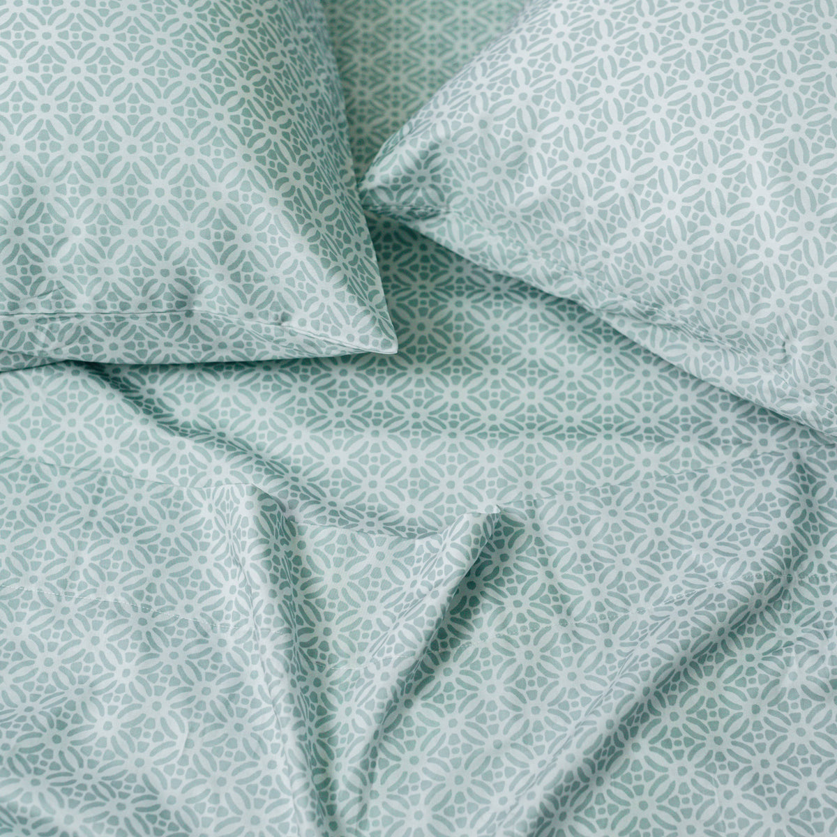 Organic Prague™ Patterned Flat Sheets