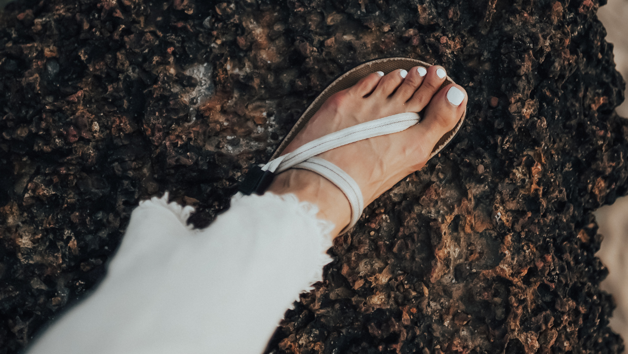Circadian Sandals - Carbon