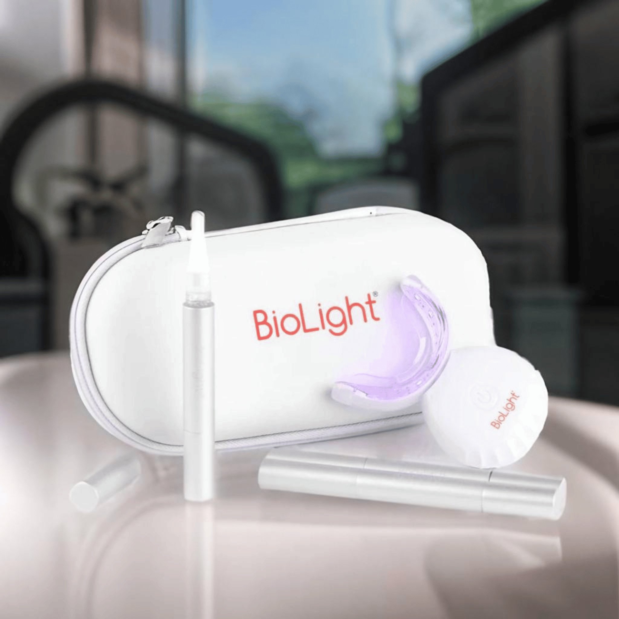 Guardian+ Oral Device with Patent-Pending Blue & Red/NIR Light for Teeth Whitening & Oral Health