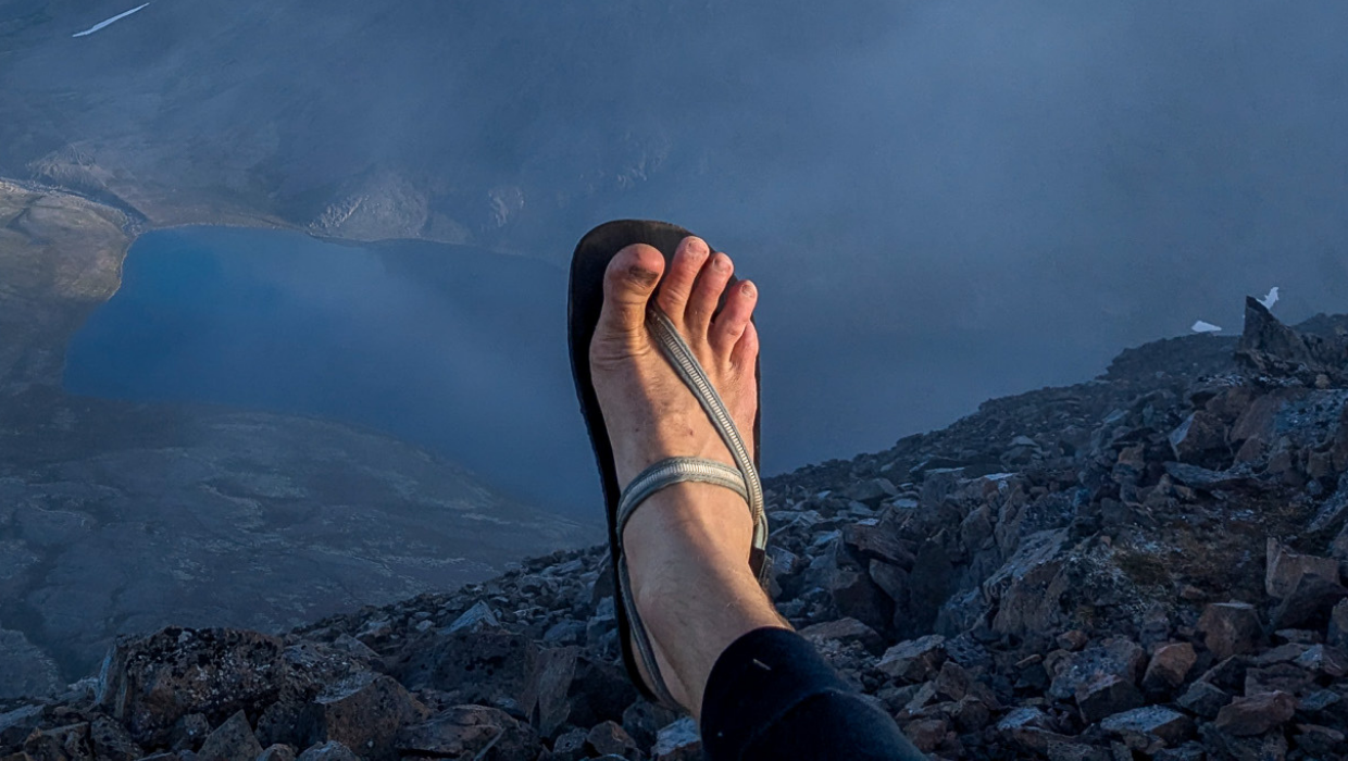 Primal Sandals - Carbon