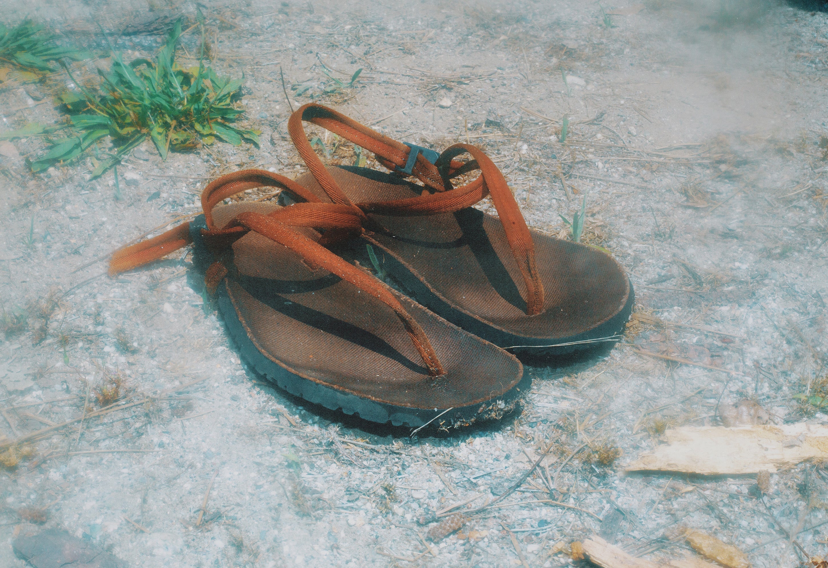 Alpha Sandals - Carbon
